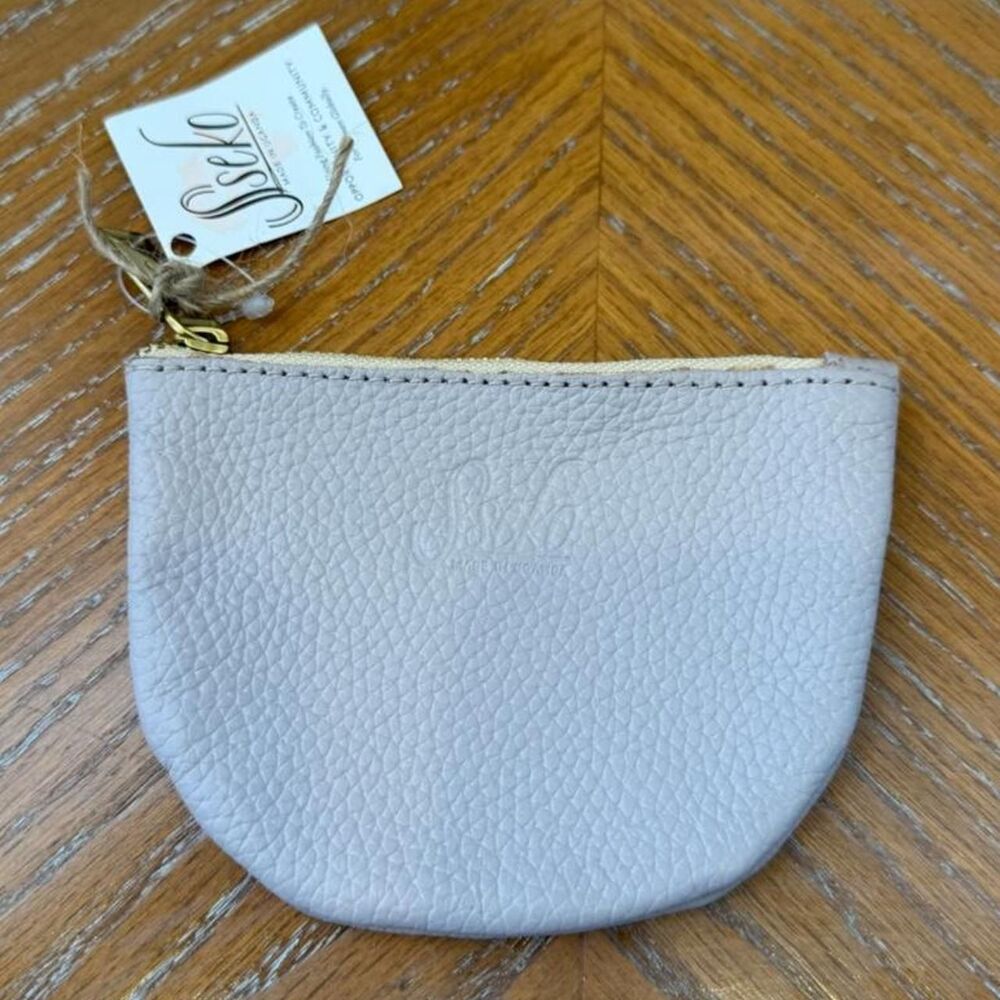 NWT Sseko Small Leather Moon Coin Purse Pouch - Lavender Mist